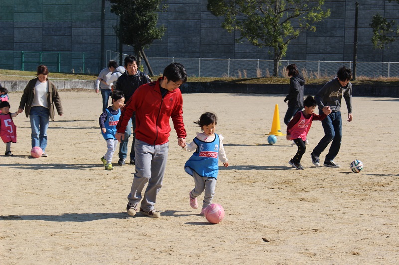 レポート ３ ２３ 土 ｆｃ岐阜親子サッカー教室ｉｎ岐阜ファミリーパーク Fc岐阜オフィシャルサイト